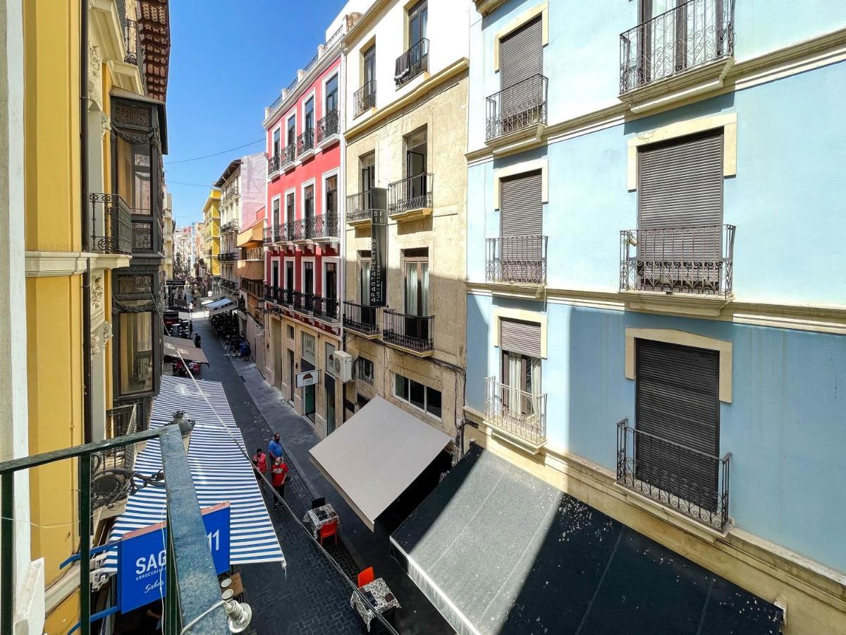 Apartamento Con Mucho Encanto En Pleno Centro Alicante Extérieur photo