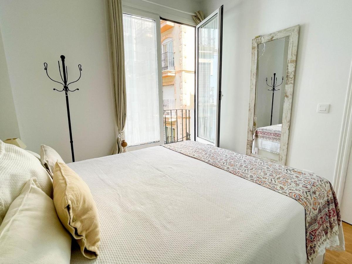 Apartamento Con Mucho Encanto En Pleno Centro Alicante Extérieur photo