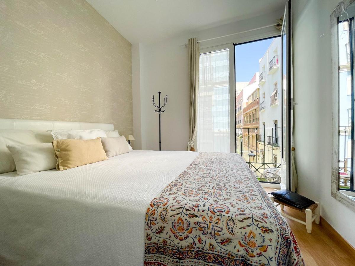 Apartamento Con Mucho Encanto En Pleno Centro Alicante Extérieur photo